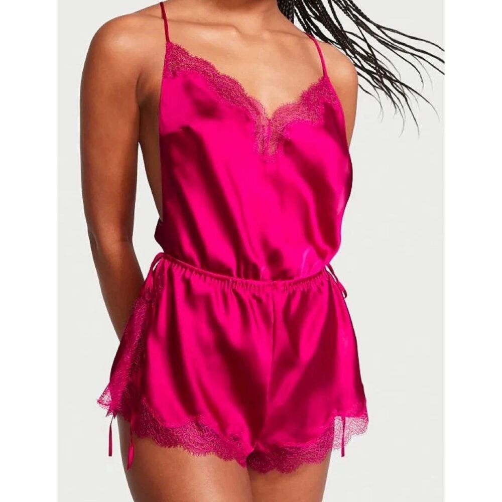 VICTORIAS SECRET NWT S pink lace romber lingerie Sleepwear bow tank top sleep